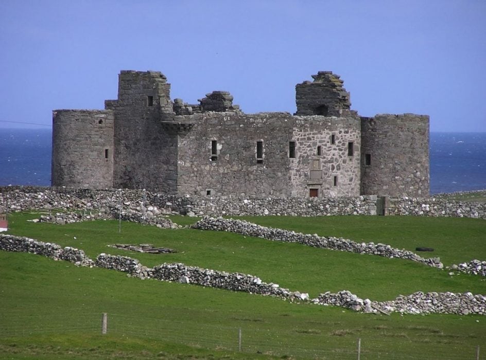 chateau 13
