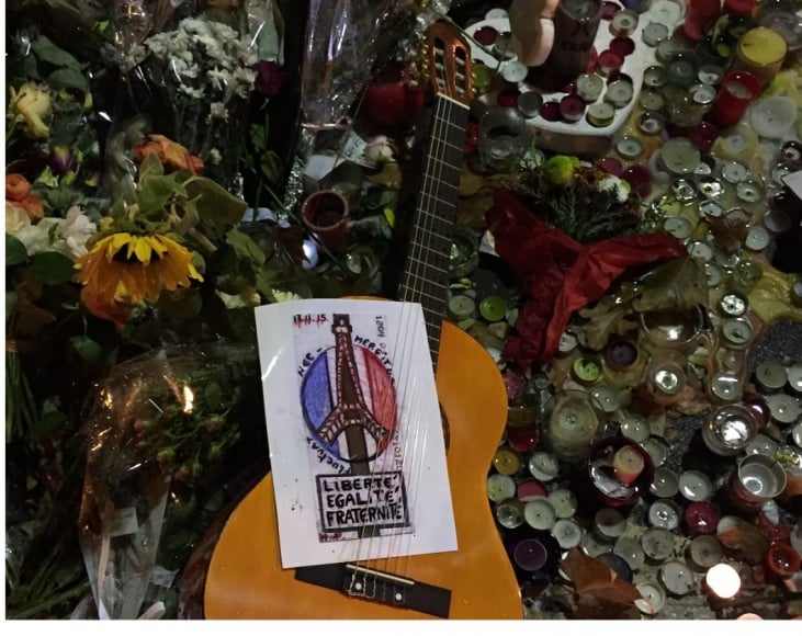 Paris Bataclan Never forget 22551486134