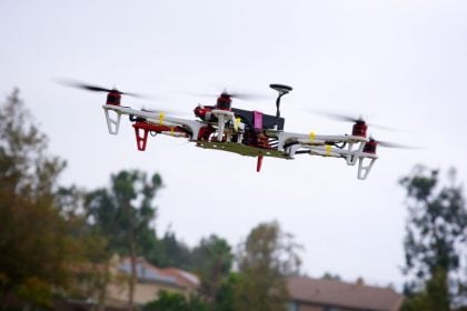 Drone First test Flight / Richard Unten / Flickr
