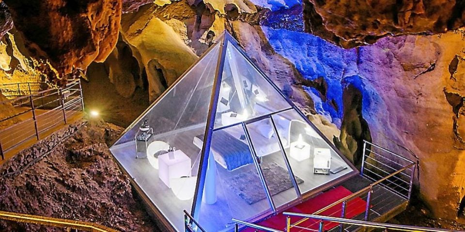dans les entrailles de la terre un decor unique pour une 2327963