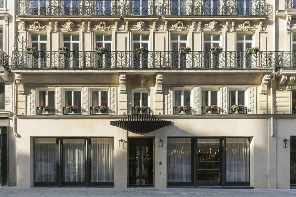 facade de la maison albar paris celine mars 2017 plumevoyage plumevoyagemagazine jerome galland