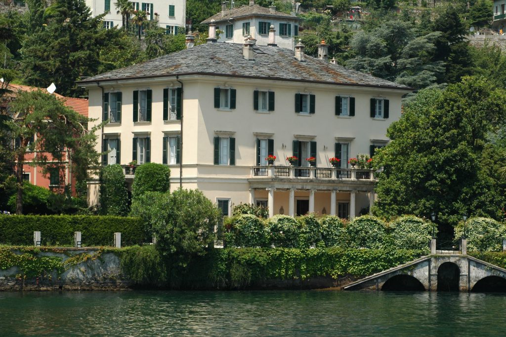 lago activite 2006 06 14 villa oleandra clooney in laglio