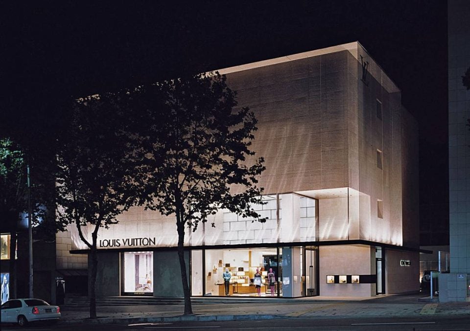 louis vuitton seoul carcondale 01
