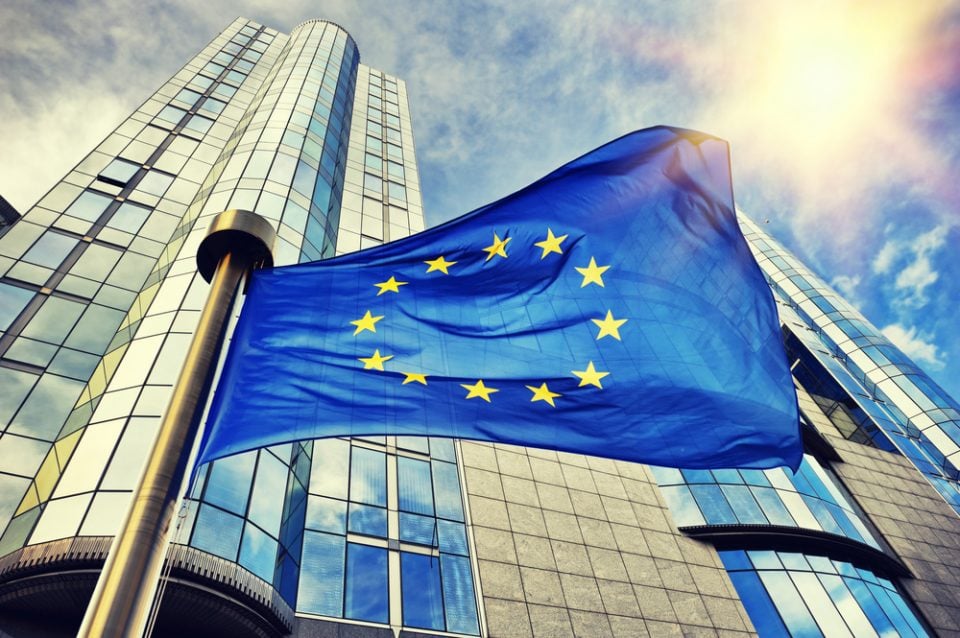 UE Union européenne gel bancaire
