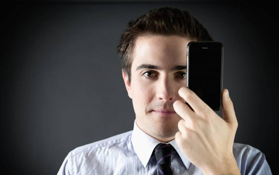 homme telephone