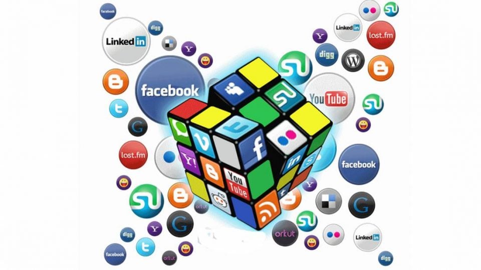 socialmedia home