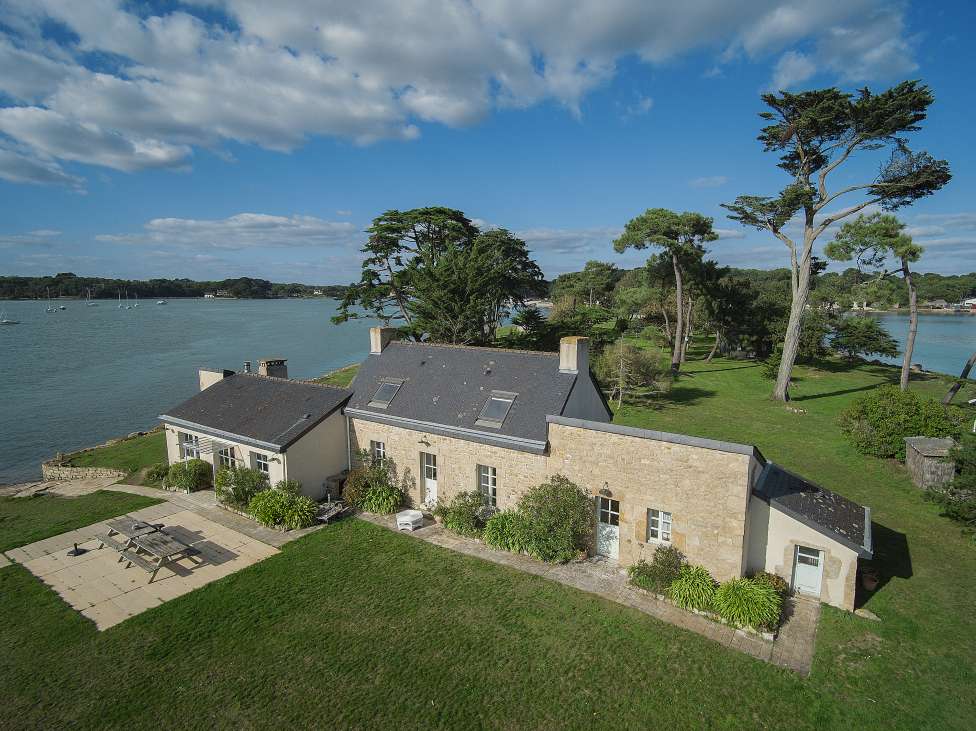Mon Ile Privee En Bretagne Forbes France