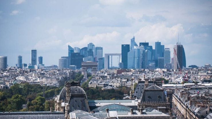 le quartier de la defense vu de la tour saint jacques paris aout 2014