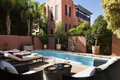 L’Hôtel & Ryads Barrière Le Naoura Marrakech : Une Oasis De Délices 3 ryad le naoura barriere avec sa piscine privative fabrice rambert