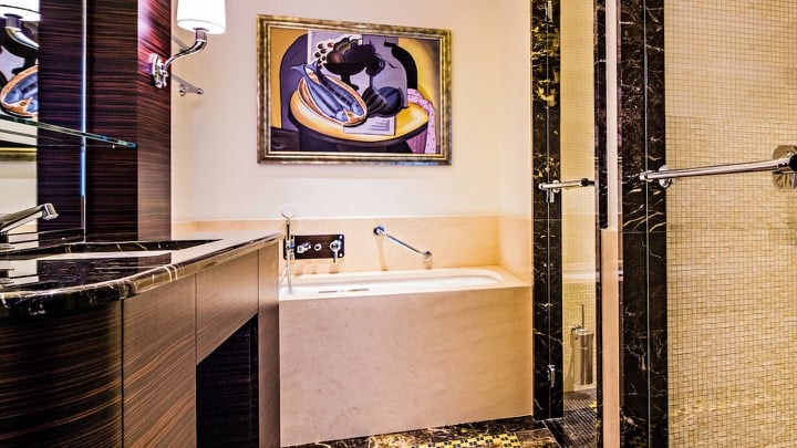 parlc mosaic suite 4800 hor wide