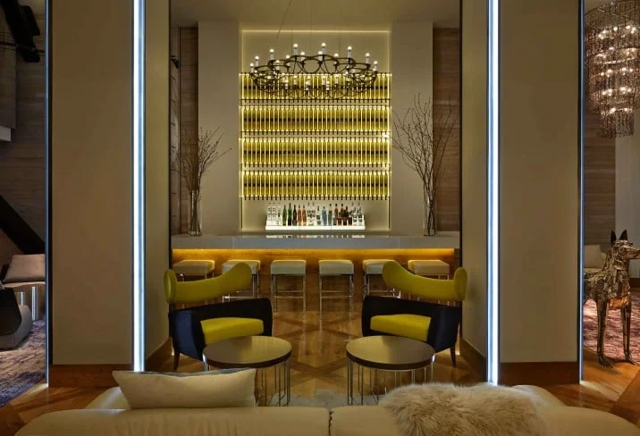 bar lobby zetta