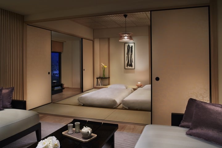 corner suite tatami bedroom