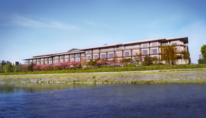 exterior spring 1
