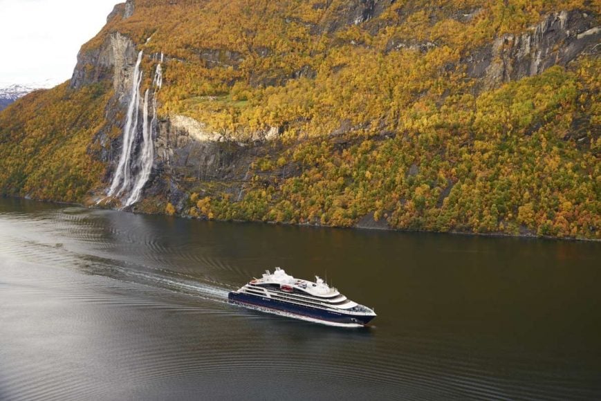 hires mxl 7849 champlain bergen oct2018ponant mike louagie