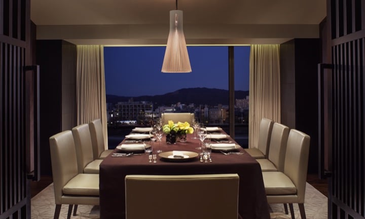 the ritz carlton suite diningroom