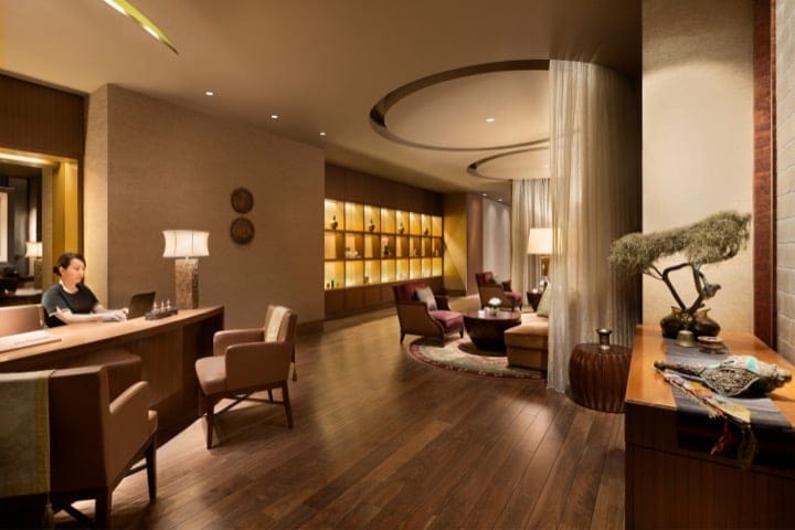 shangri la hotel tokyo chi spa 1250925