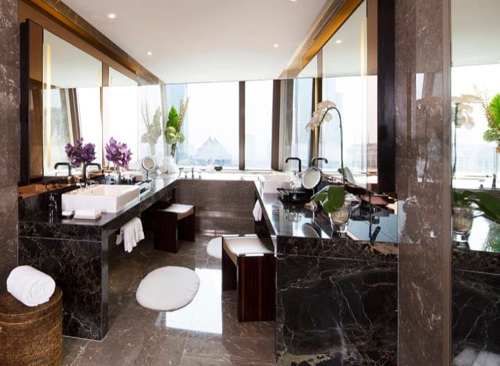 imperial suite bathroom