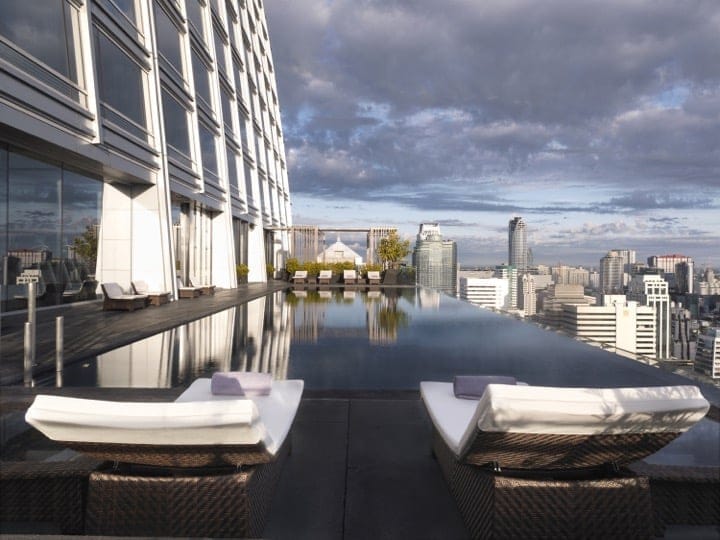 infinity pool 2