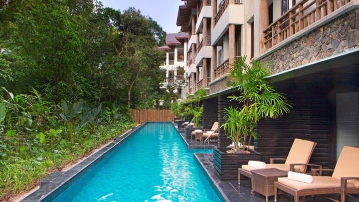 lgklc pool access 7481 hor wide