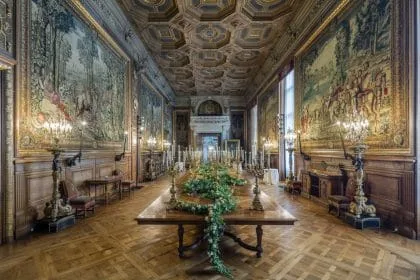 galerie des cerfs chantilly1 2331 hdr