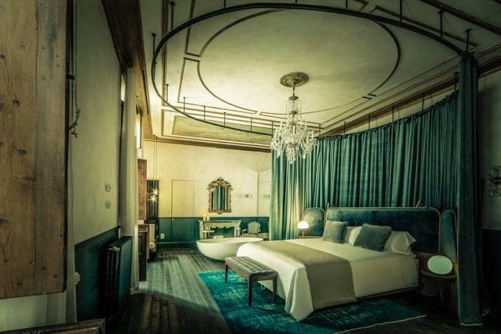 premium suite