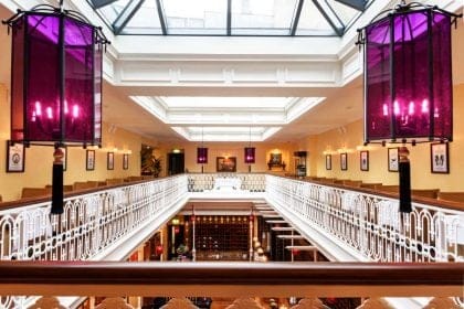 mariagefreres coventgarden balustrade