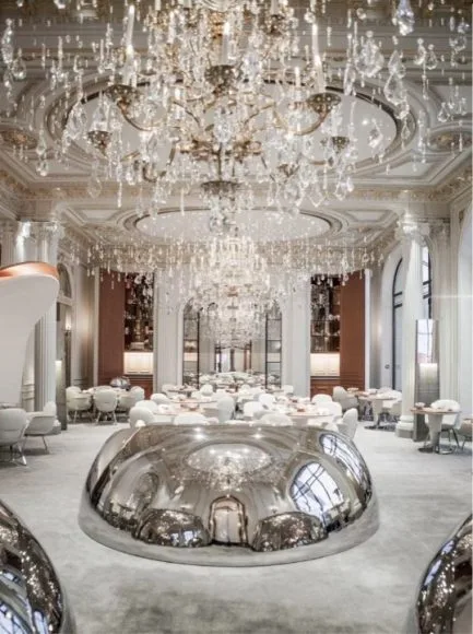 Le Plaza Athénée, un Palace Parisien Haute Couture 12 capture decran 2019 06 09 a 10 34 59