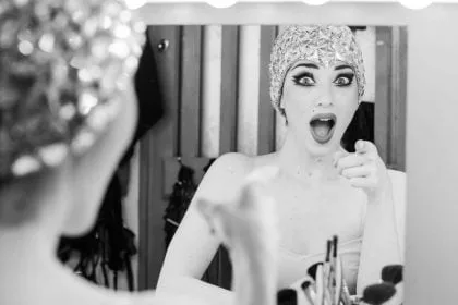 Le Crazy Horse, Une Certaine Idée Du Féminisme 4 riccardotinelli mikado loges8