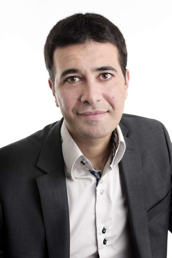 merkki Sanchez dating ketään