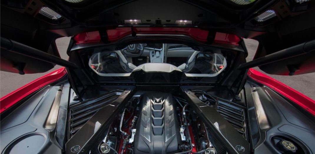 chevrolet stingray4 2020 luxe 1