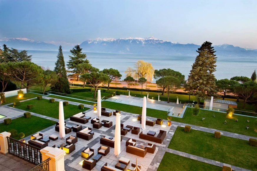 brp lobby lounge terrace