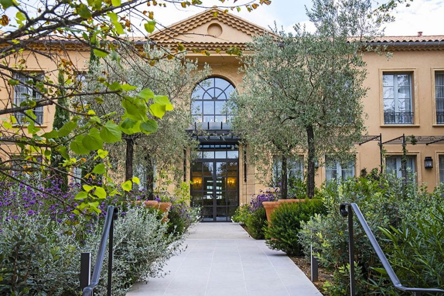 villa