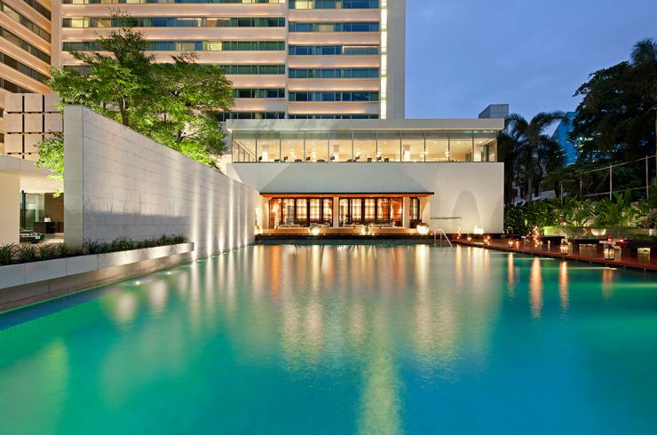 2 como hotel shambhala estateplume voyage