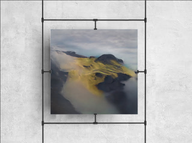 Kindness, 2021, Energy of the Earth, Amplified. Generative Adversarial Networks en collaboration avec le photographe Stas Bartnikas, imprimé sur papier photo. Crédit photo : Obvious