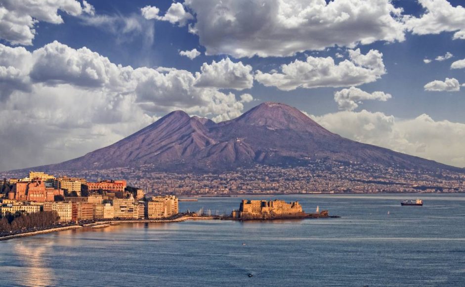 Etna, Stromboli, Vésuve : trois volcans actifs en Italie