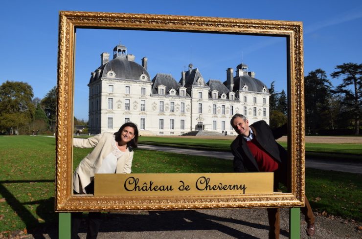 charles antoine et constance de vibraye perpetuent et partagent la tradition de laccueil et de lart de vivre a la francaise