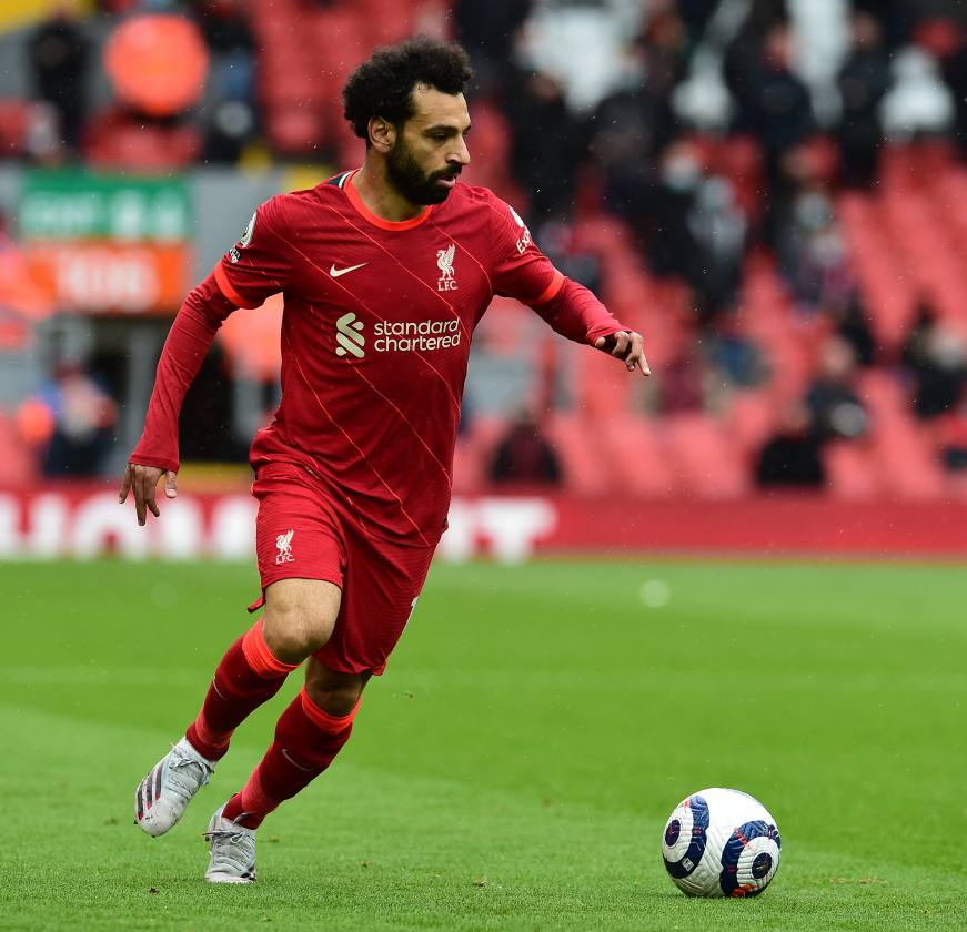 Les sportifs les mieux payés en 2021 : #36 Mohamed Salah, la star de  Liverpool vaut de l&#39;or - Forbes France