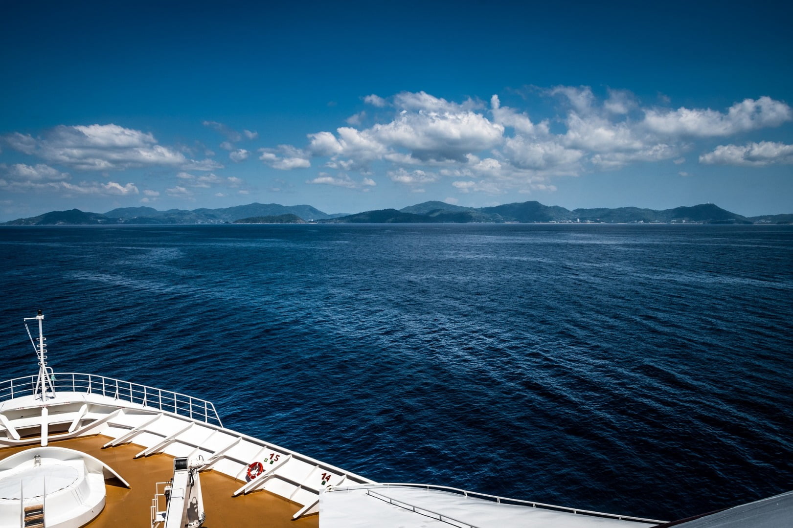 cruise 3991937 1920