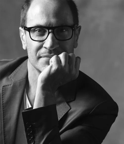 portrait laurent c 830x920 1