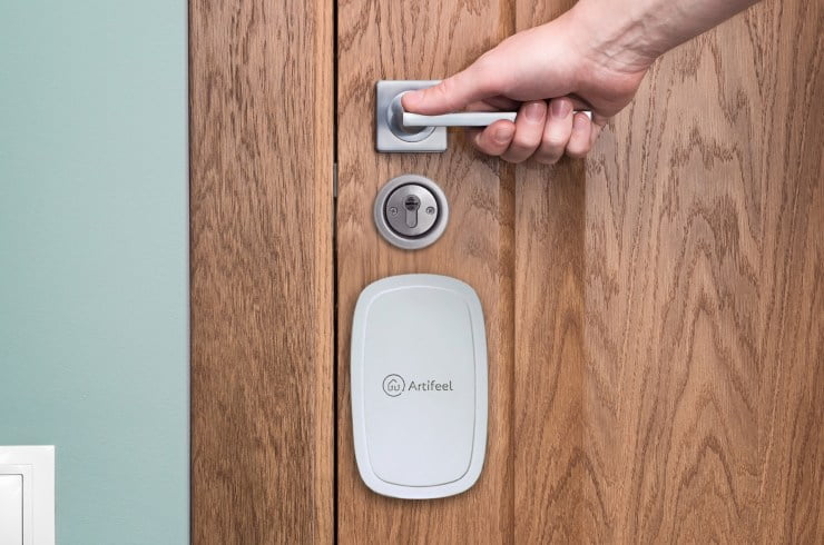 boitier porte v1 zoom