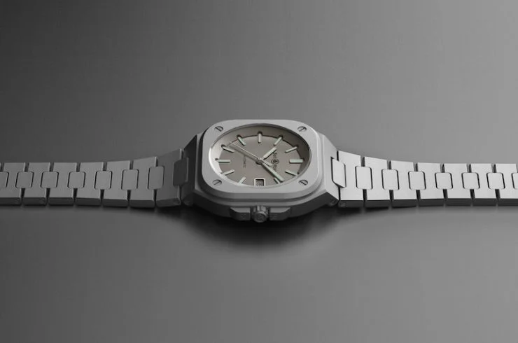 Des montres à l'allure sportive-chic 3 br05 horolum horizontale