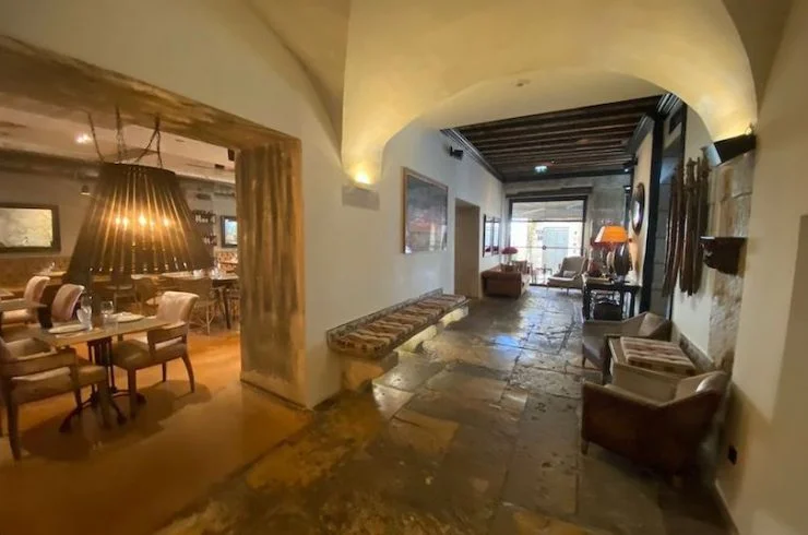 AlmaLusa Baixa Chiado, un hôtel de charme à Lisbonne ! 7 lenntre de lhotel jpeg
