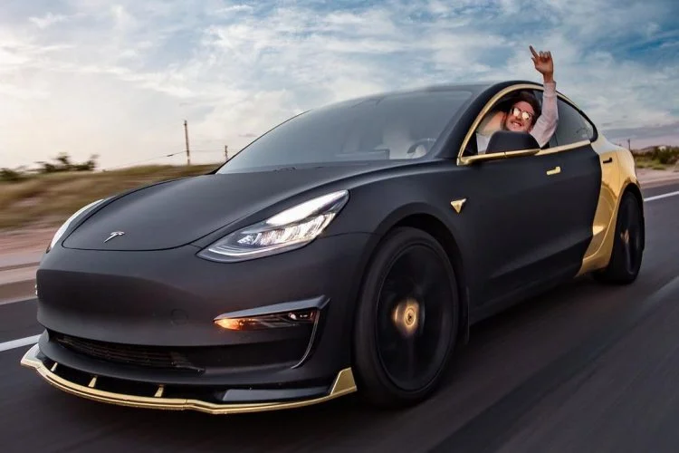 simon cellard golden tesla instagram