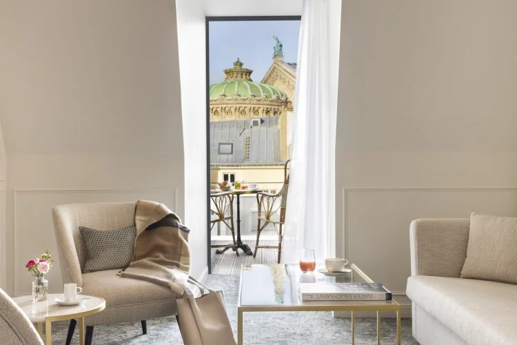 Staycation à Paris, les adresses où s’évader les yeux fermés ! 7 020 vendome suite opera k pictures stefan kraus hd