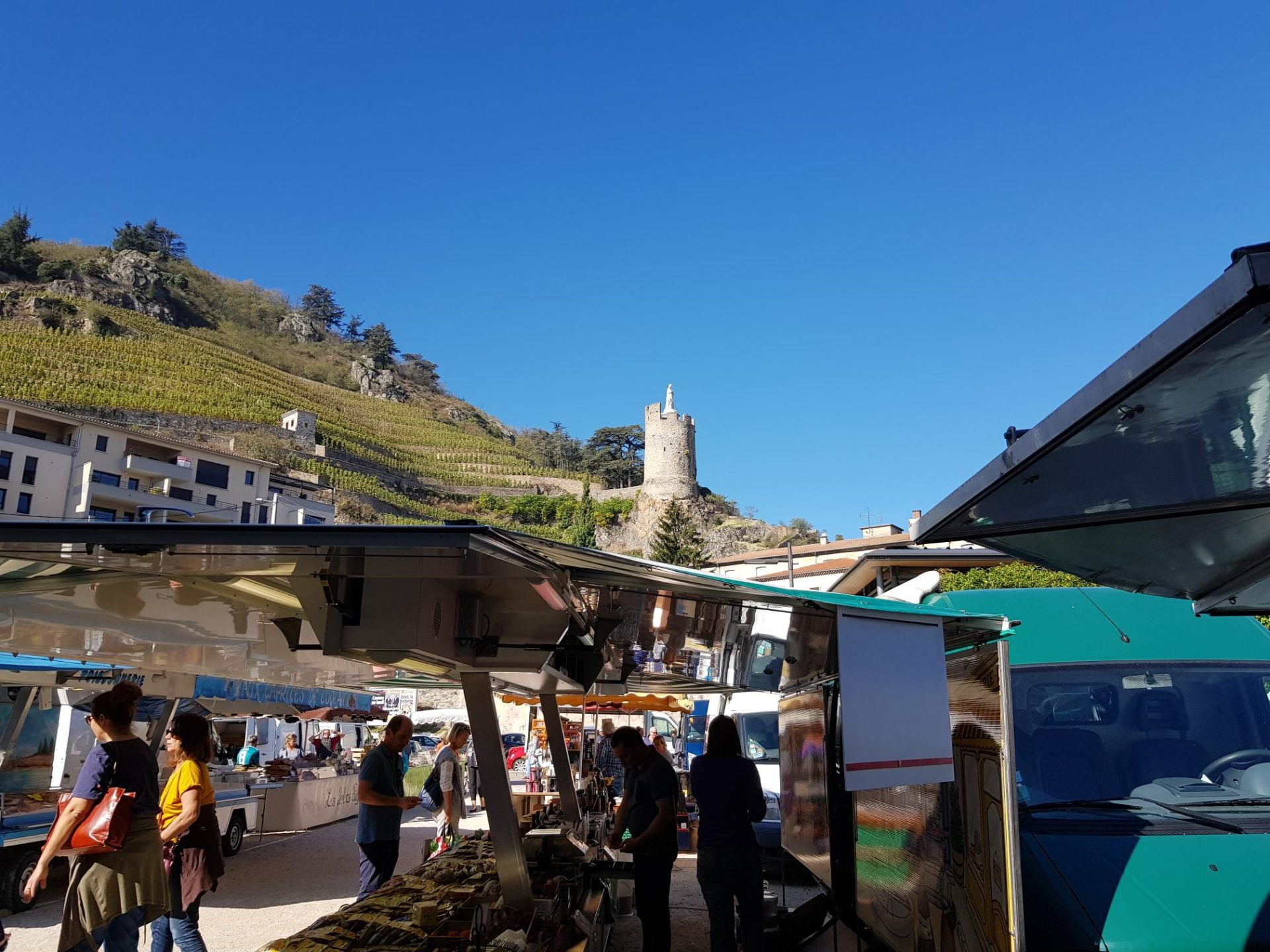 tournon rhone a