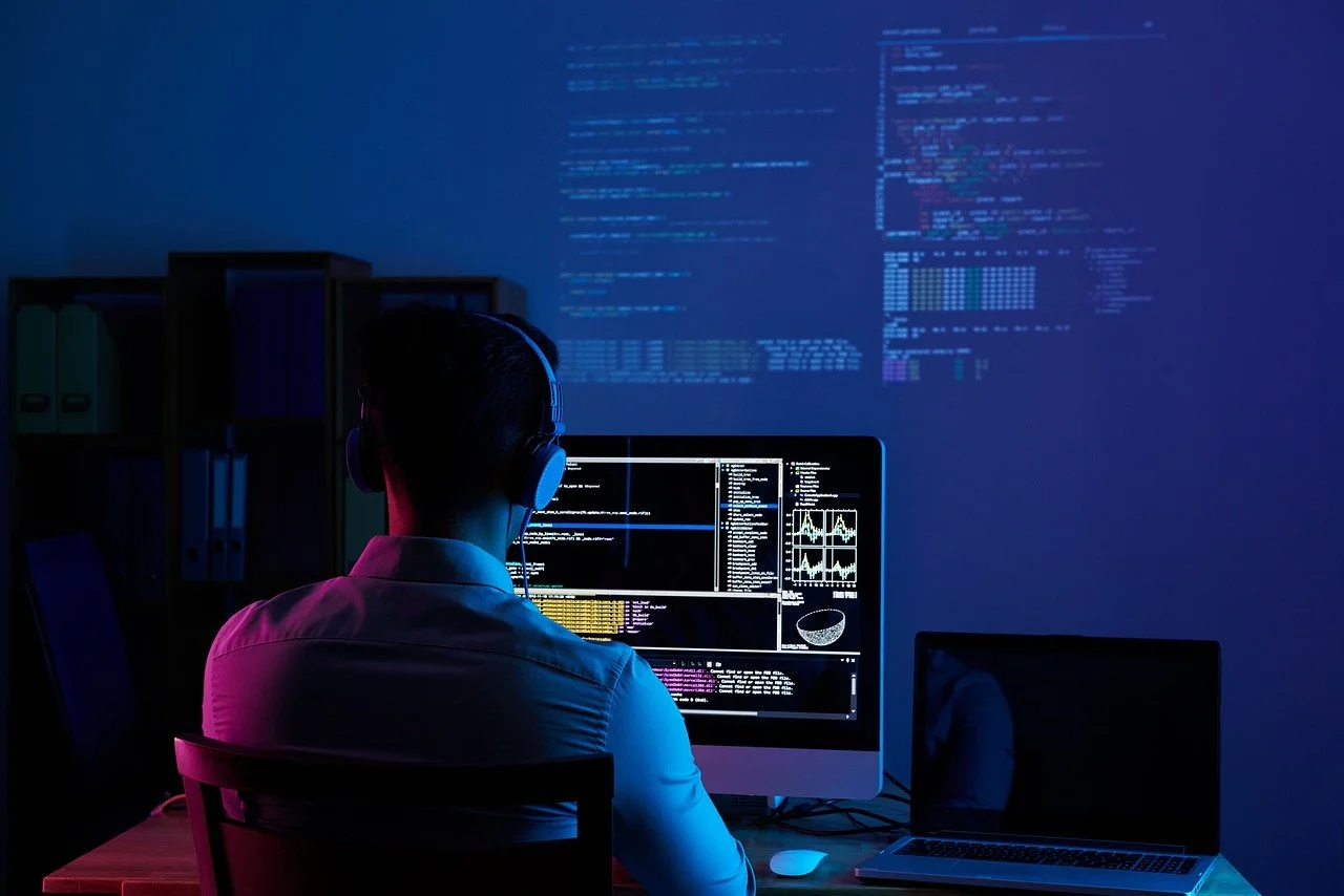 software developer g88989ba68 1280