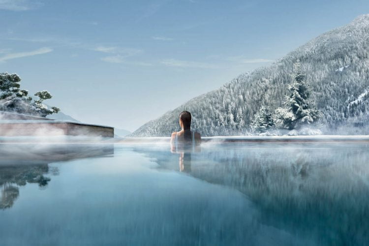 6 outdoor pool