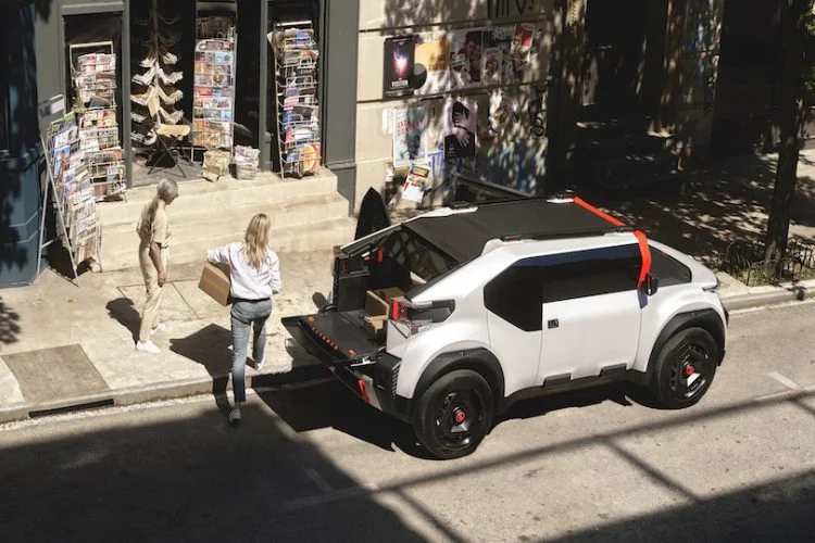 Avec Oli, Citroën s'engage dans une mobilité accessible, responsable et polyvalente 3 cl 22017003 recadre