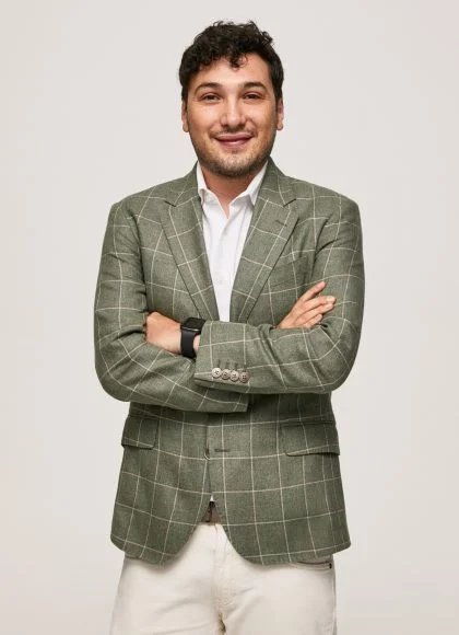De la French Riviera à la rue londonienne, AWWG Group exporte avec succès sa mode intemporelle 2 luis roberto ortega awwg