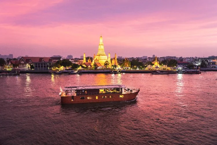 Des croisières qui donnent le ton de l'évasion et à s'offrir sans modération ! 4 9937 638134384232446259